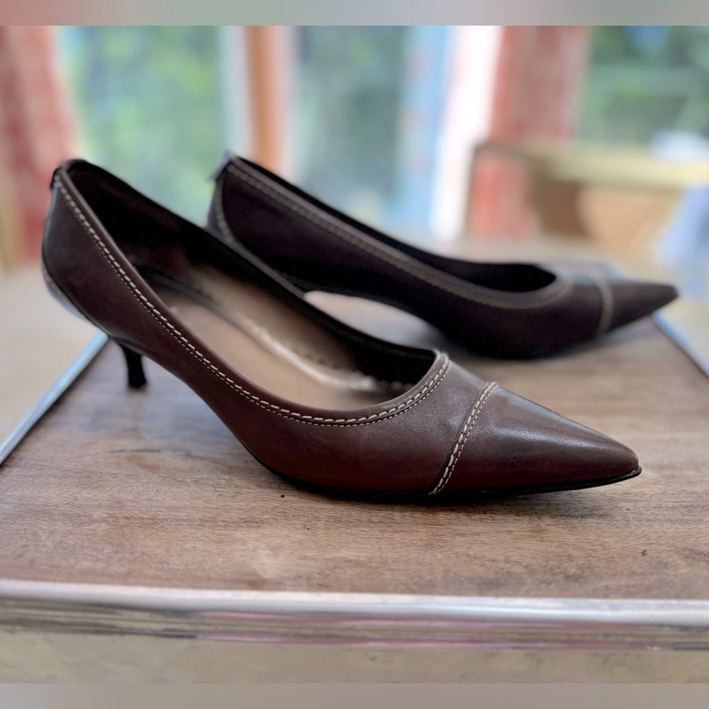 MARIPE kitten heel pumps, 7.5, EUC